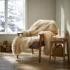 Berwyn, delikat pelspledd i krem/natur fra Laura Ashley