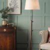 Burdale, justerbar stålampe med beiset tre i industriell look