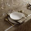 Armoiries, damaskduk i klassisk design i Off White i 100%lin - Bilde 14