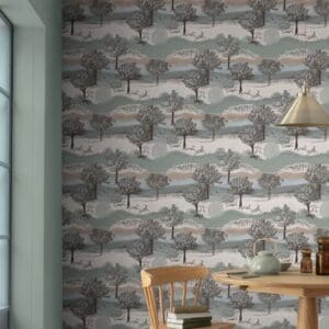 Hartingdon, landlig tapet med hjort og hare fra Laura Ashley