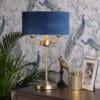 Sorrento, bordlampe i antikk messing og blå fløyelsskjerm - Bilde 6
