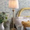 Hemsley, klassisk bordlampe med silkeskjerm