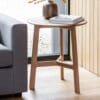 Madrid, stilrent sidebord i retro design, i heltre eik