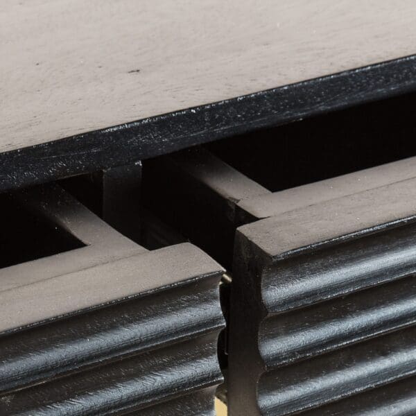 Ripple, elegant konsollbord i sort med messingben - Bilde 6