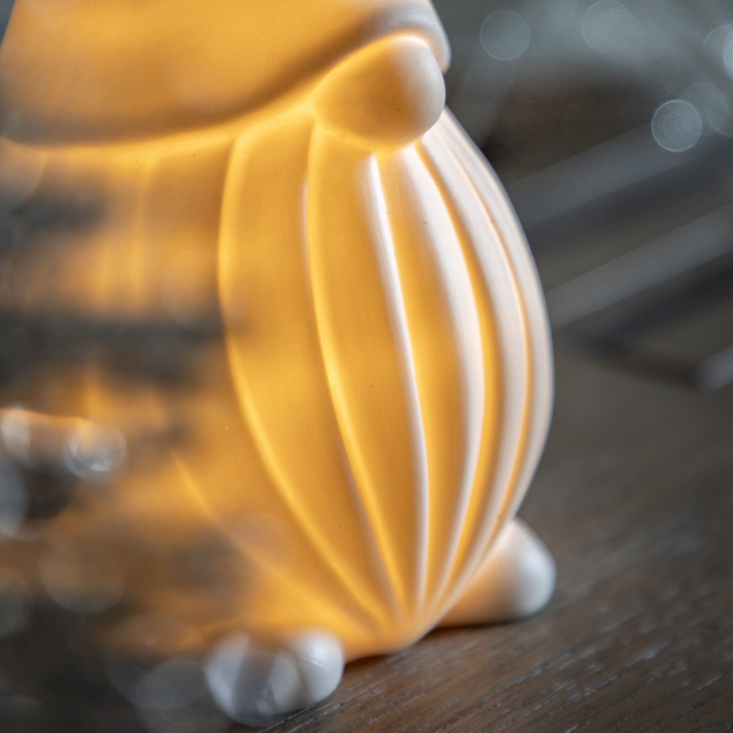 Torben Tomte, sjarmerende nisse i porselen med LED - Bilde 5