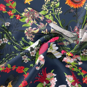 Garden Treasures, dekadent fløyelsstoff  i indigo