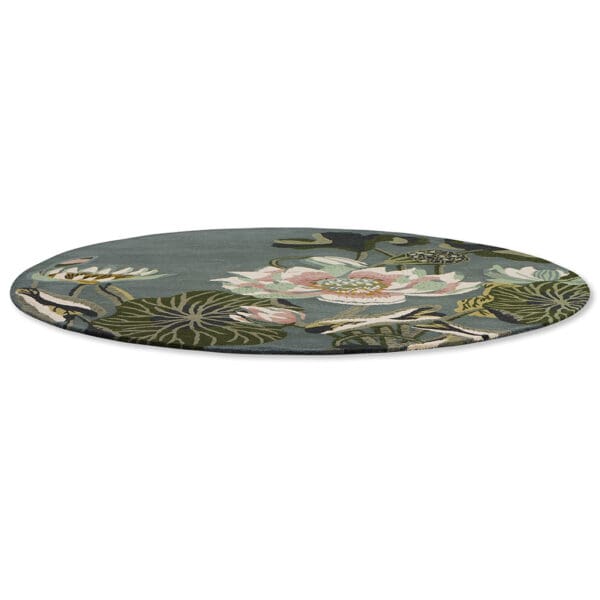 Wedgwood Waterlily, håndknyttet rundt gulvteppe i blågrønt - Bilde 3