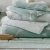 Pussy Willow, håndklær med gåsunger fra Laura Ashley i duck egg - Bilde 2