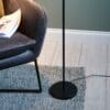 Reader, minimalistisk leselampe i matt sort - Bilde 2