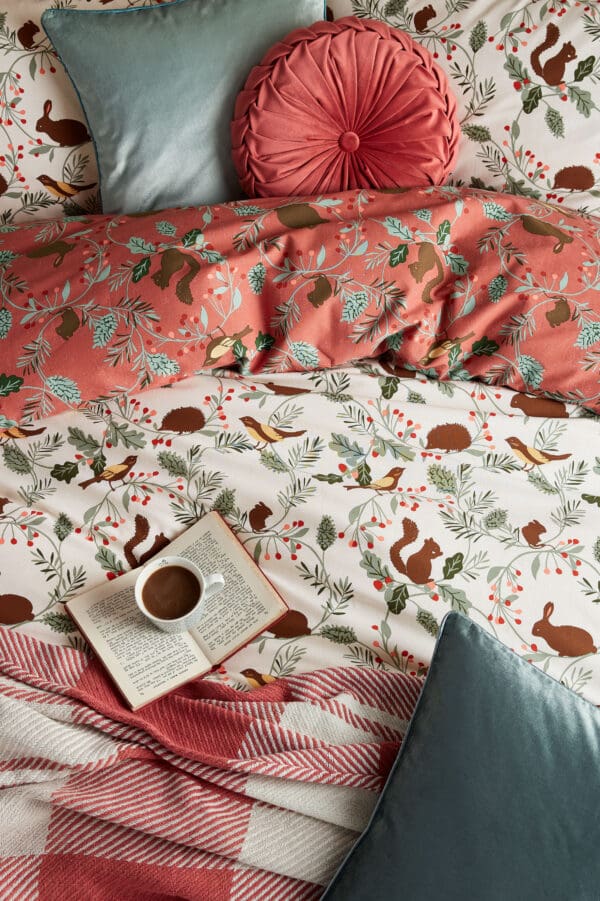 Autumnal Woodland, høstlig sengesett med ekorn fra Laura Ashley - Bilde 3