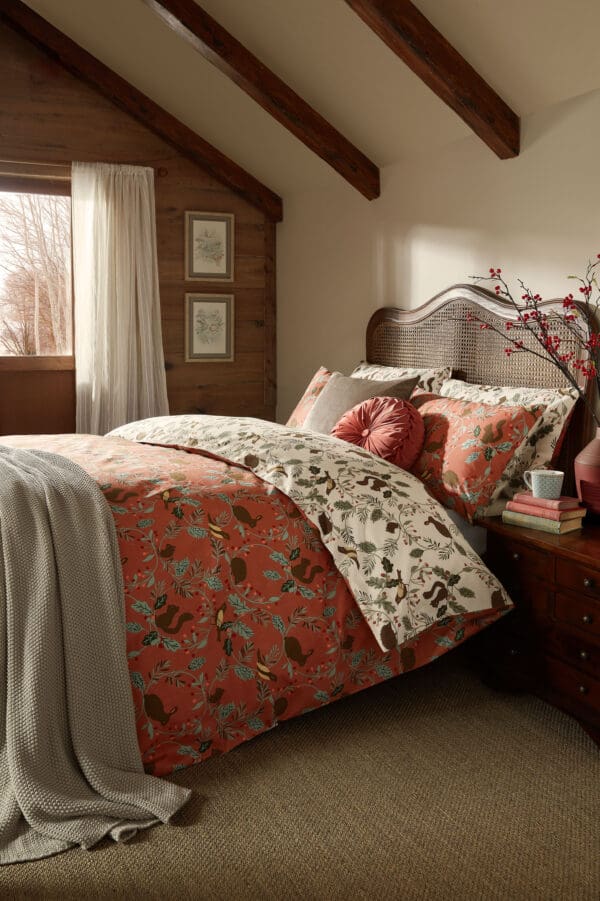 Autumnal Woodland, høstlig sengesett med ekorn fra Laura Ashley - Bilde 4