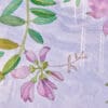 Blomstrete bordløper i lin og bomull, Pois de Senteur fra Le Jacquard Francais