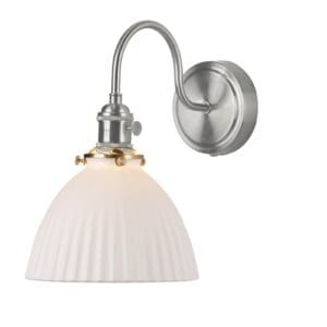 Hadano, vegglampe i antikk krom med hvit keramikkskjerm