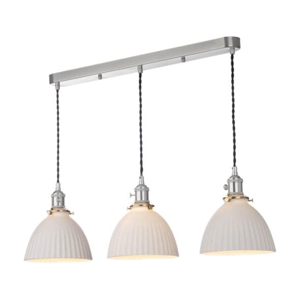 Hadano, landlig taklampe, med 3 hvite keramikkskjermer