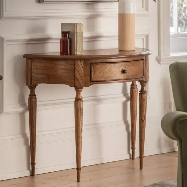 Highgrove halvmåneformet konsoll i brunt tre