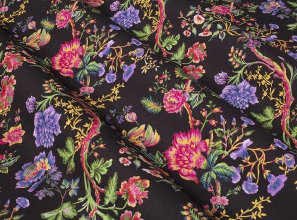 Rochecotte, fargerikt blomstrete stoff av Cordelia De Castellane - Bilde 6