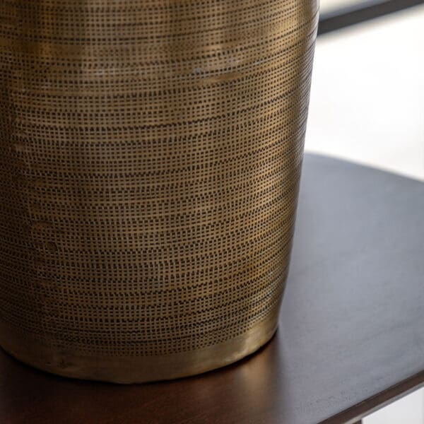 Zahara, rustikk banket vase i messingfarget aluminium H38cm - Bilde 2