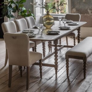 Artisan uttrekkbart spisebord i kalkvasket eik