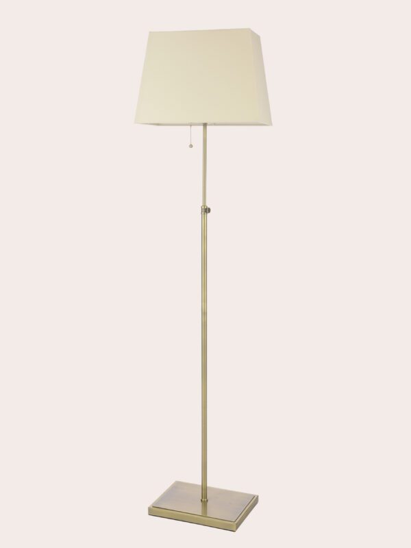 Bartley, stilren gulvlampe i messing, med firkantet skjerm i beige - Bilde 2