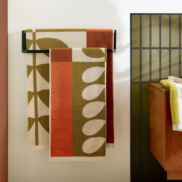 Stem Check, retro håndklær i brunt og oker fra Orla Kiely - Bilde 2