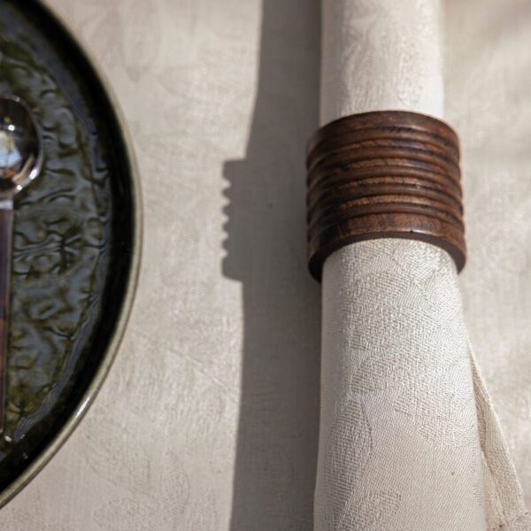 Vegetal Mood, damaskvevd serviett i beige bomull - Bilde 2