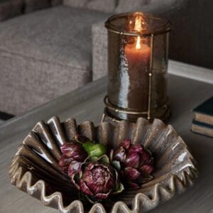 Earthen Ripple, dekorativ bolle i brun keramikk fra Laura Ashley