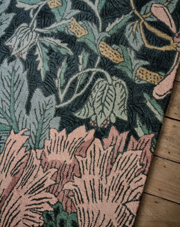 Morris, Honeysuckle & tulips, håndtuftet gulvteppe i teal - Bilde 5