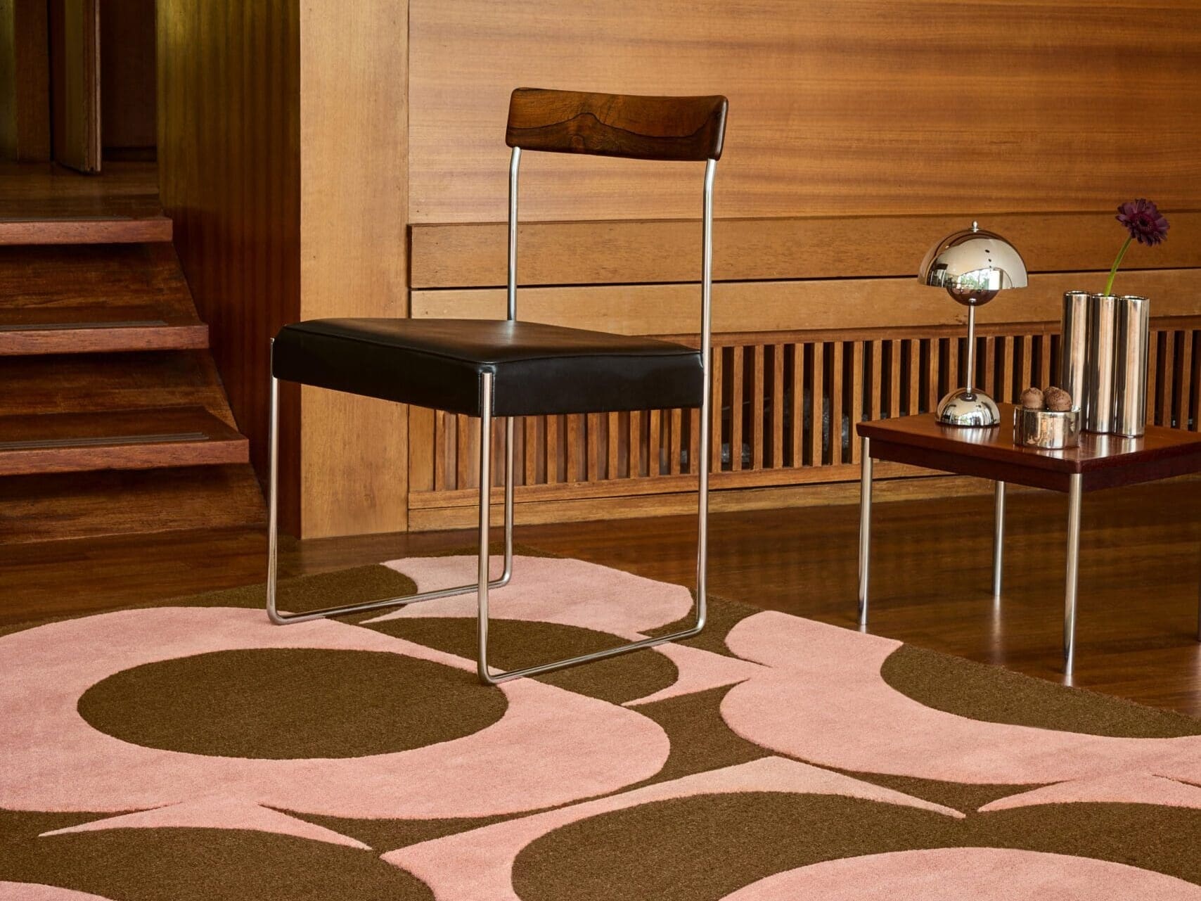 Flower prism retro gulvteppe i rosa/terrakotta