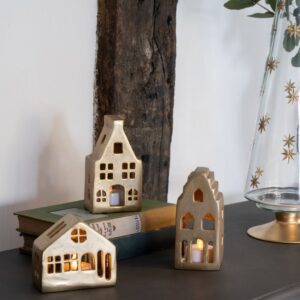 sett med 3 lyshus i gull fra Laura Ashley