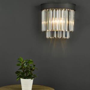 Celeus, moderne vegglampe i koksgrått metall og krystall