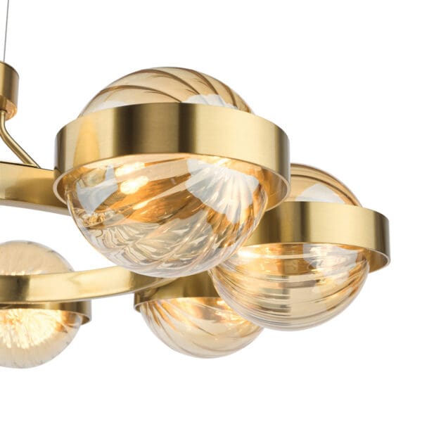 Ophira, moderne 8 armet lysekrone i antikk gull og ravfarget glass - Bilde 7