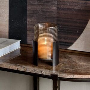 Belvedere, stilren lyslykt med ribbet glass, H18,5cm