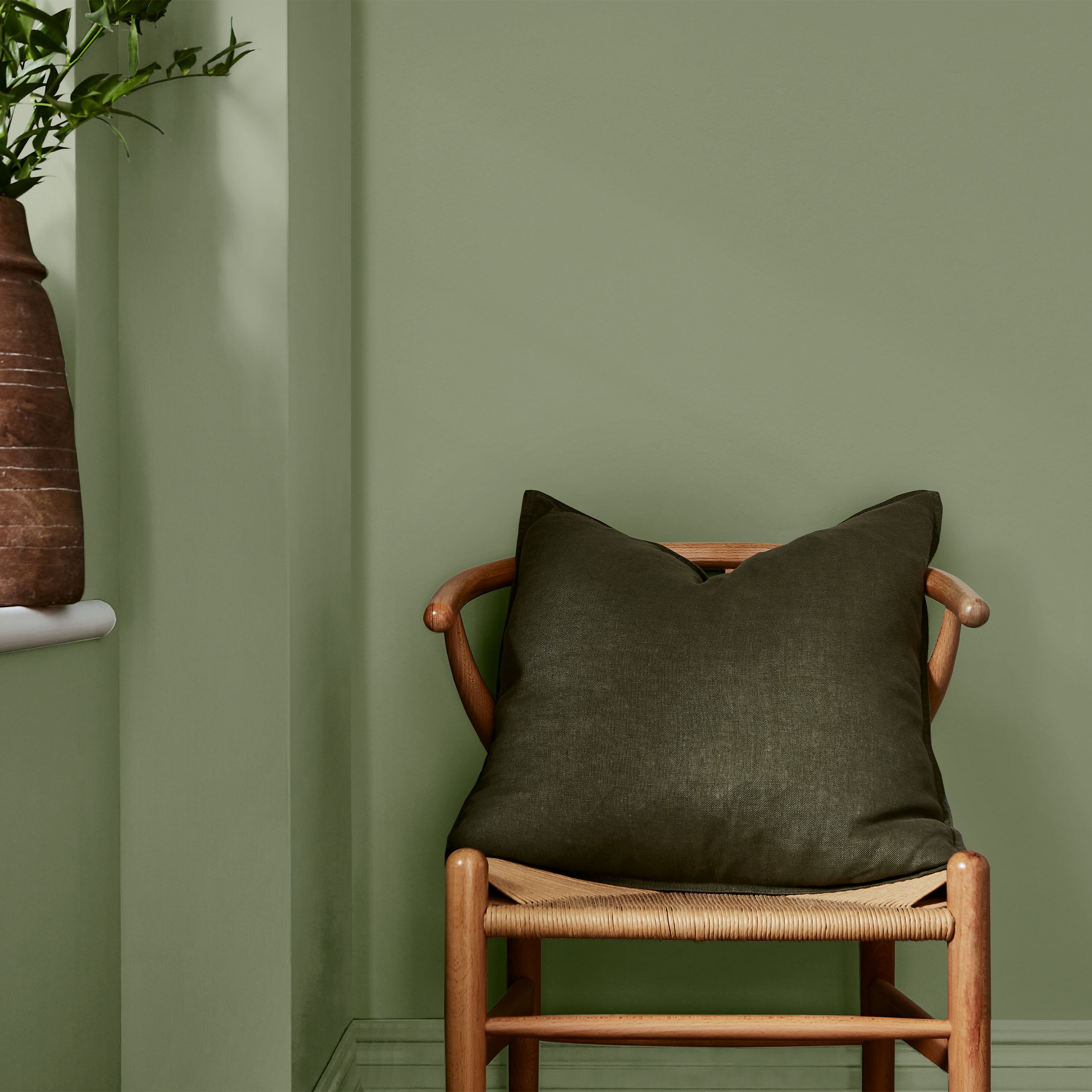 Sauntered Leaf mellomgrønn maling fra William Morris At Home