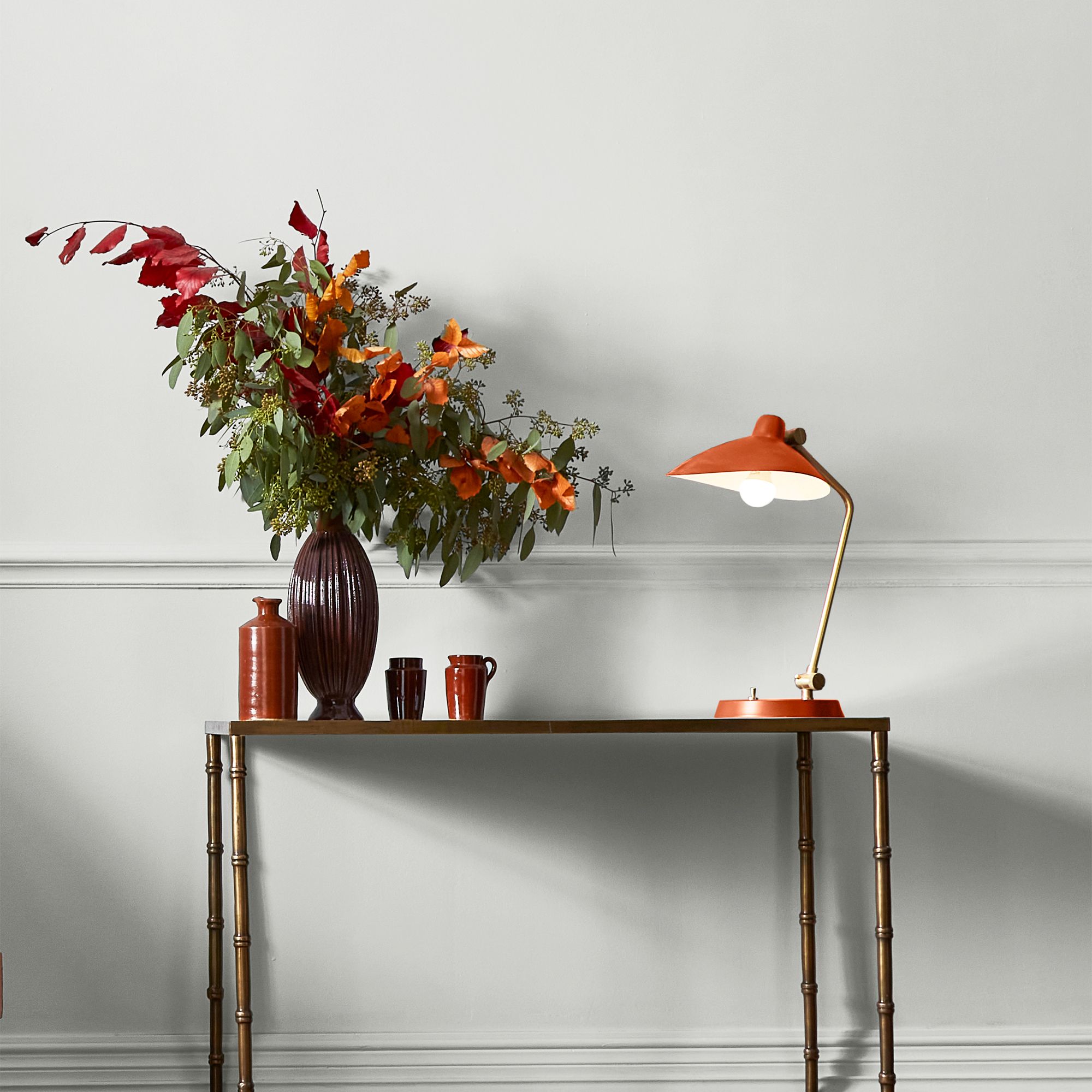 Satin Stich gråhvit maling fra Morris At Home