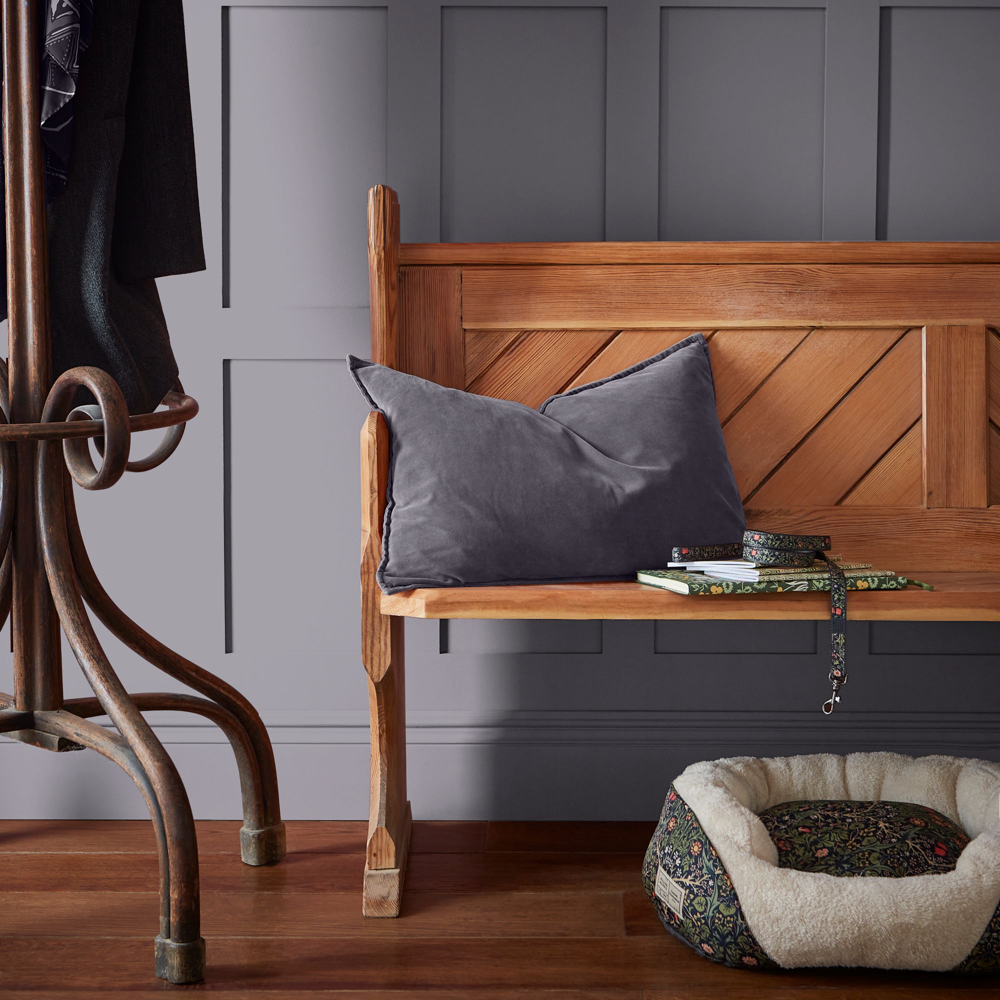 Tailors Thimble en grålilla maling fra Morris At Home