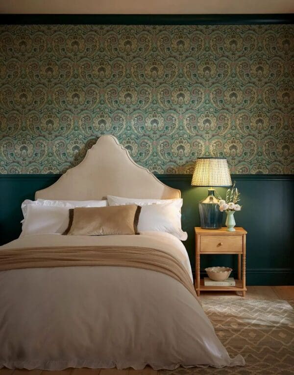 Paisley, tapet med paisleymønster på grønnblå bunn